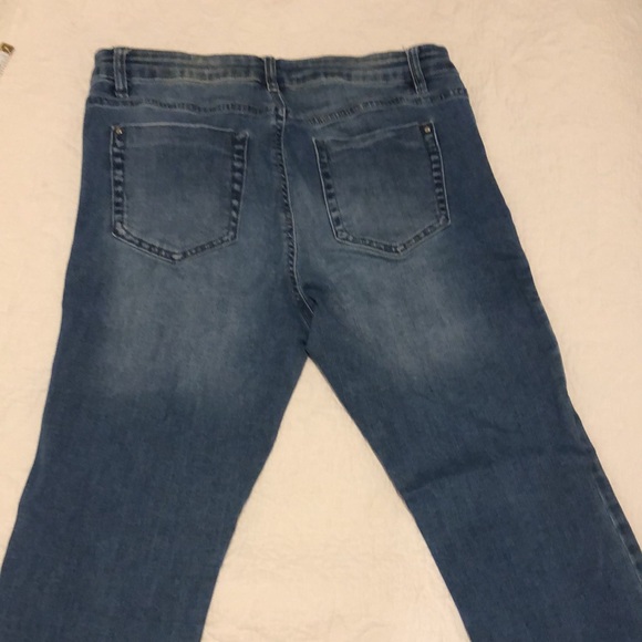 RW&CO ladies jeans size 31 - Picture 3 of 4